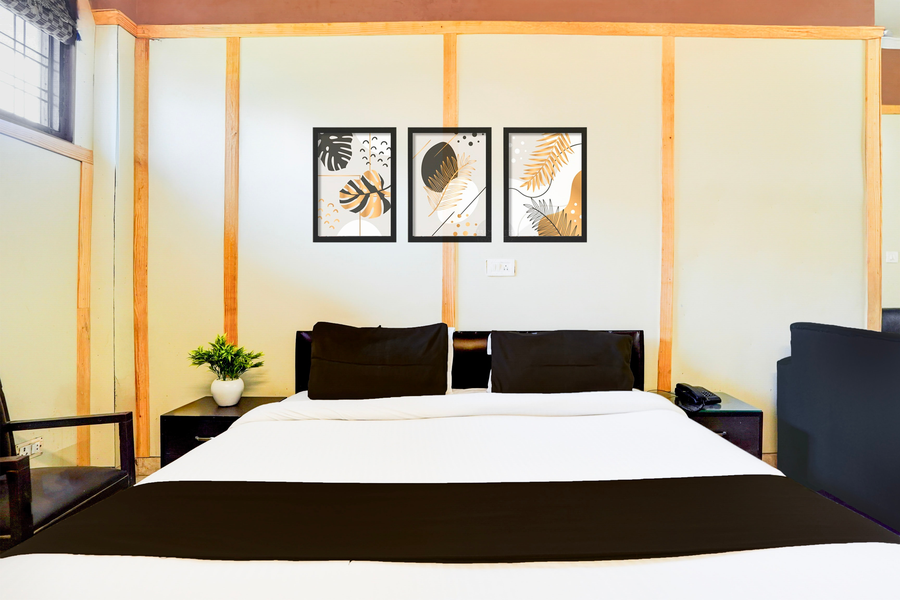 super hotel o gms road ballupur chowk