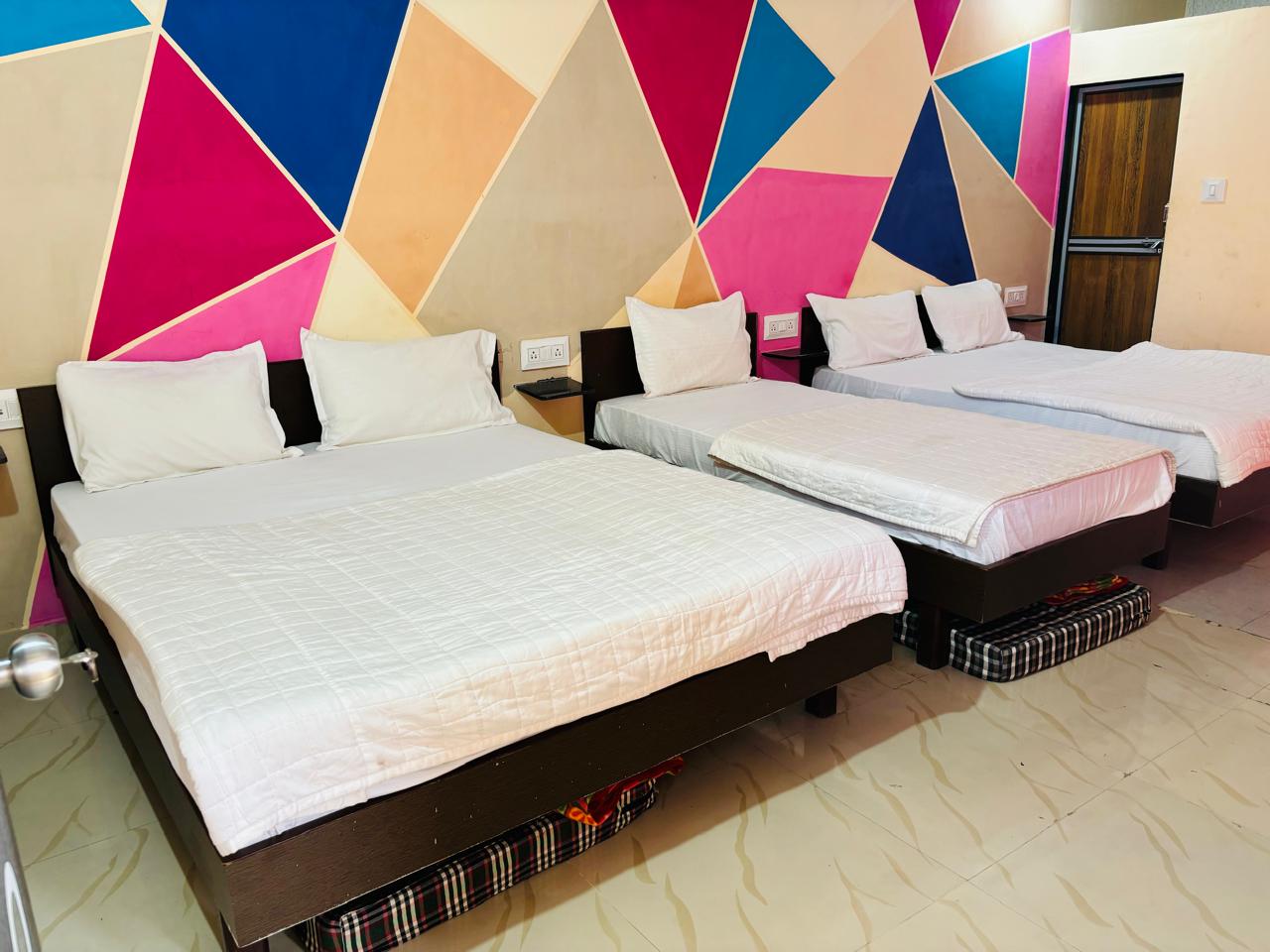 Hotel Devbhoomi(Barkot) - Image 2