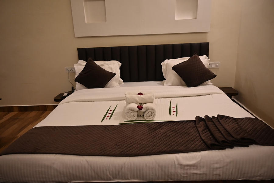 kingfisher resort