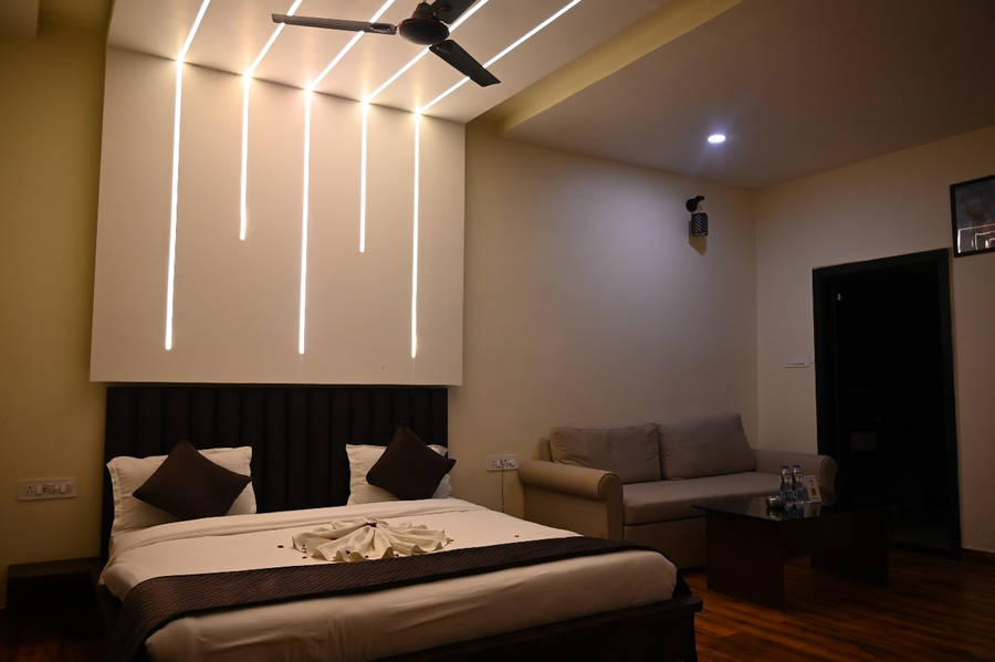 kingfisher resort