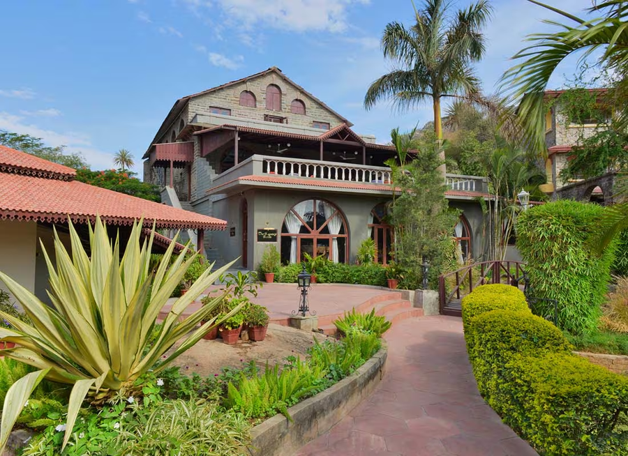 Cama Rajputana Club Resort,Near Mount Abu Bus Stand,4 star