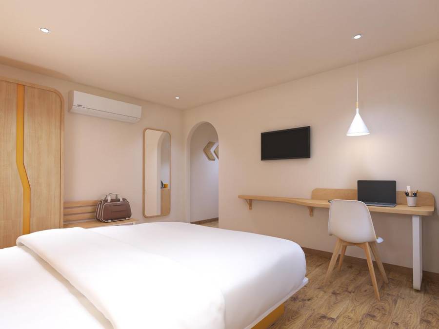 Bloom Hotel Sg Highway,Sg Highway,3 star