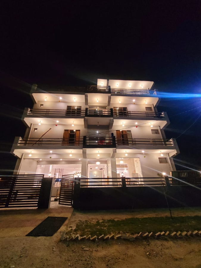 hotel stiltstay greater noida