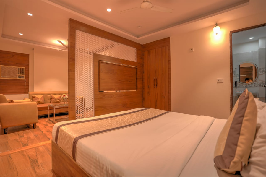 hotel stiltstay greater noida