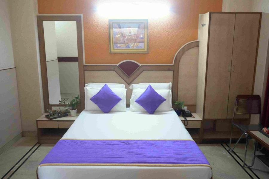 the grand krishna rooms madiwala