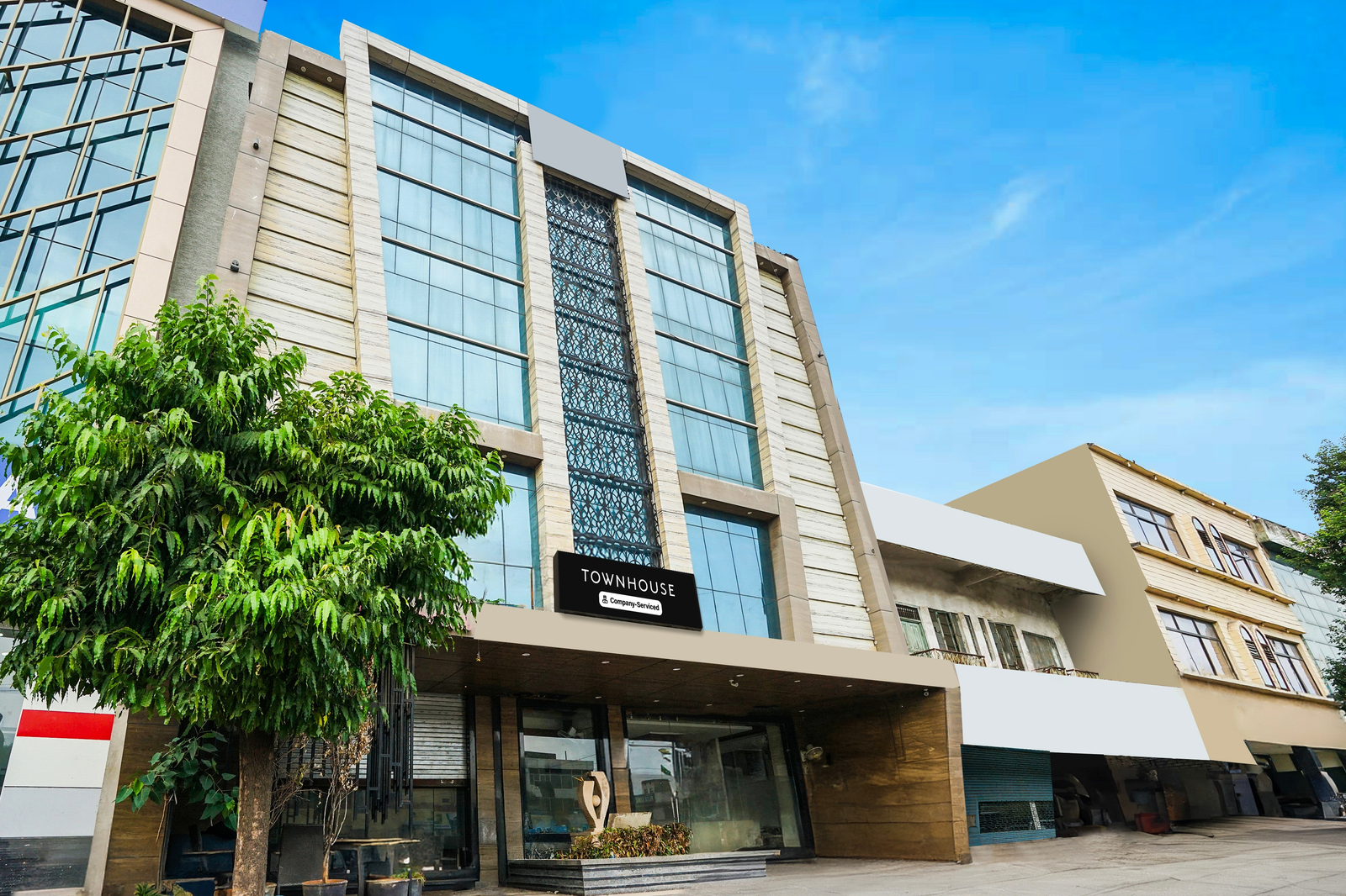 Super Townhouse Jhalawar Road Gumanpura Formerly Rockland,,3 star
