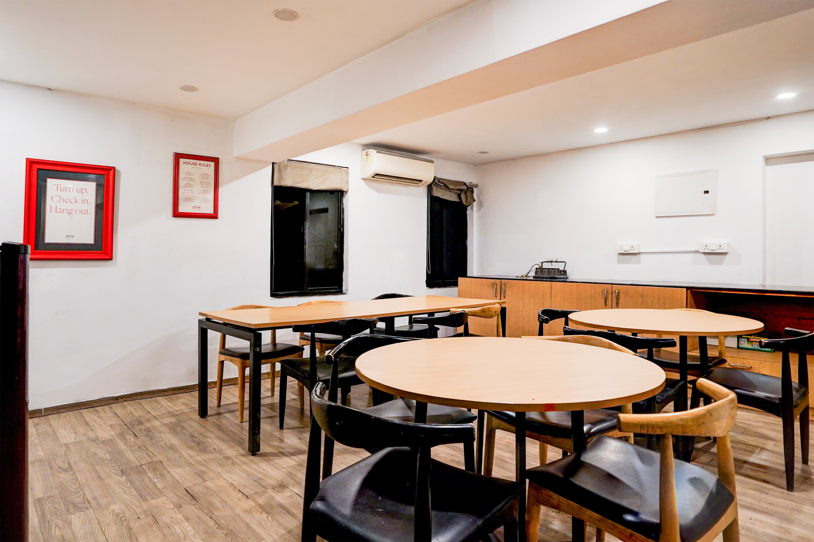 Super Townhouse Nagpur Railway Station,,4 star