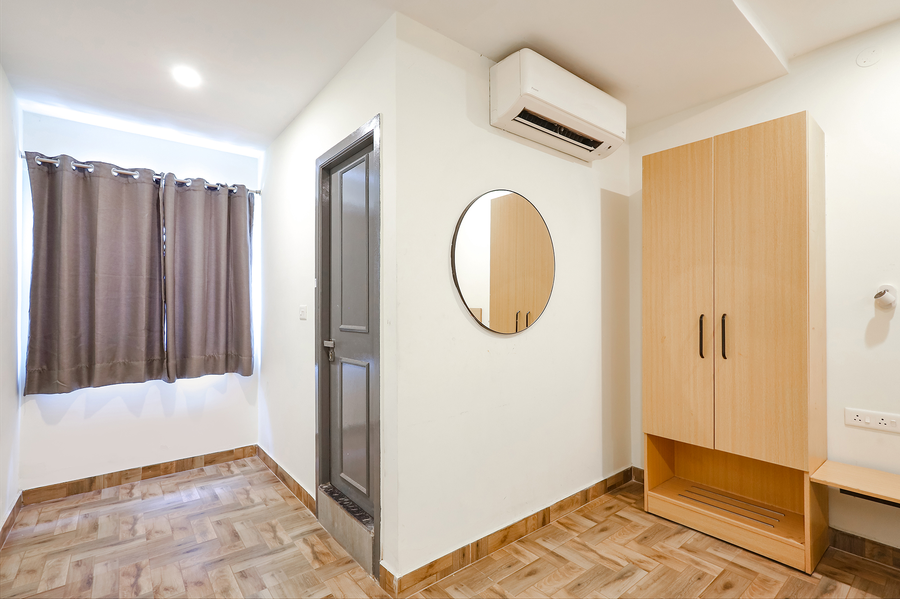 fabhotel perfect stays near chrompet railway station