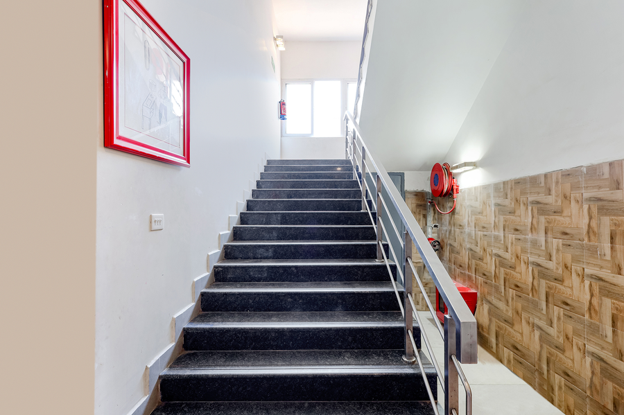 fabhotel perfect stays near chrompet railway station