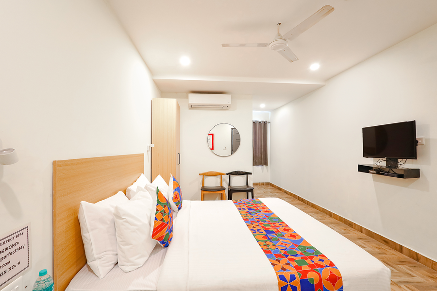fabhotel perfect stays near chrompet railway station