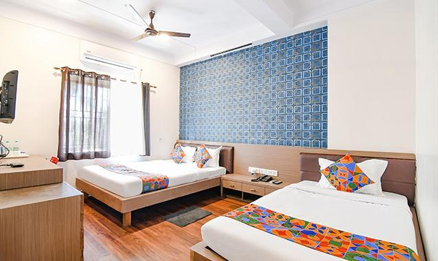 fabhotel ss residency
