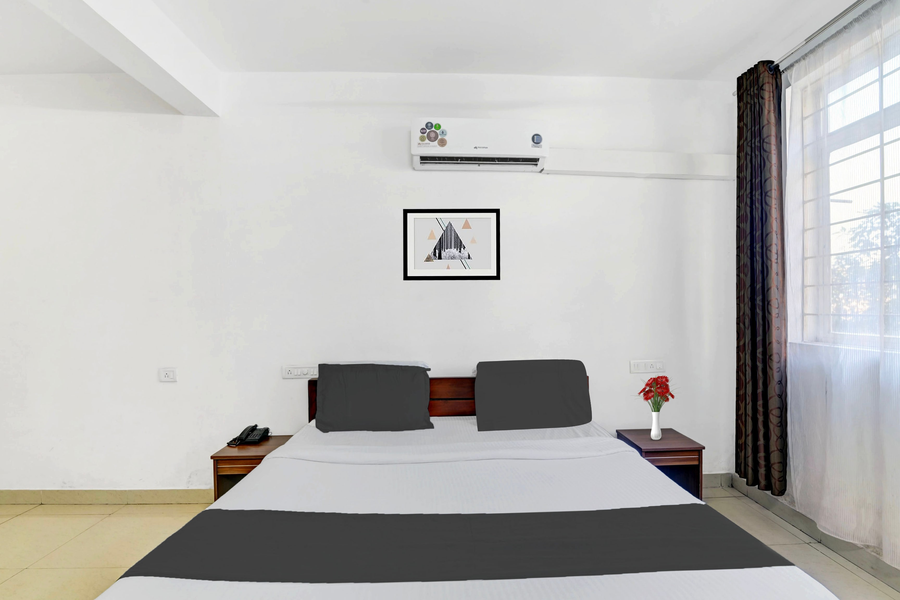 hotel o madikeri city center near ksrtc bus stand