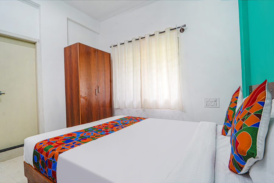 Fabexpress Metro Suites,,3 star