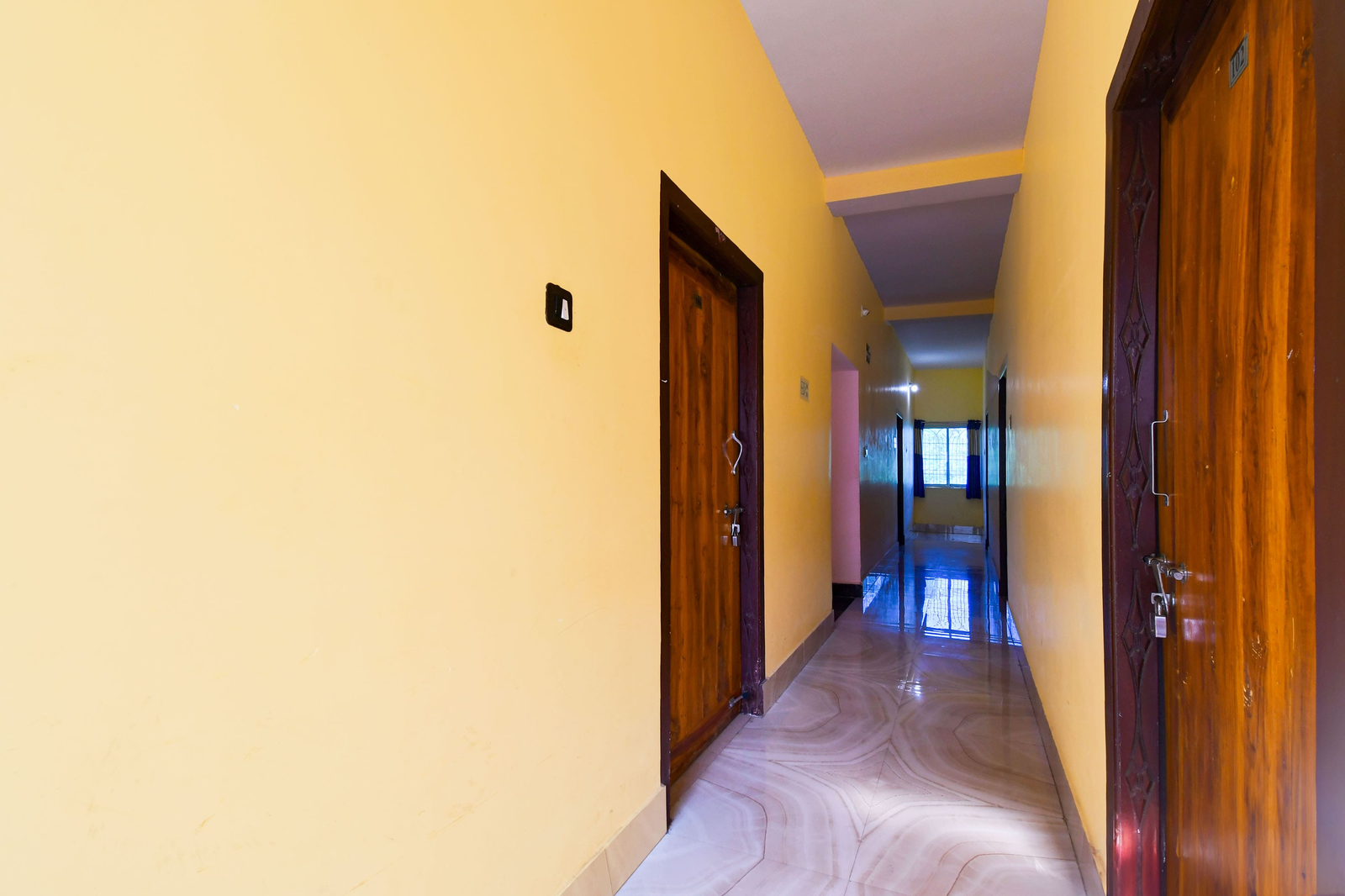 super hotel o sarvodaya nagar near railway station