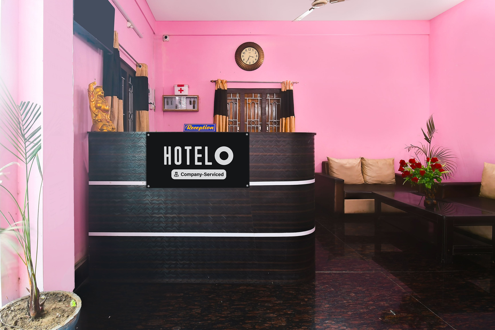 super hotel o sarvodaya nagar near railway station