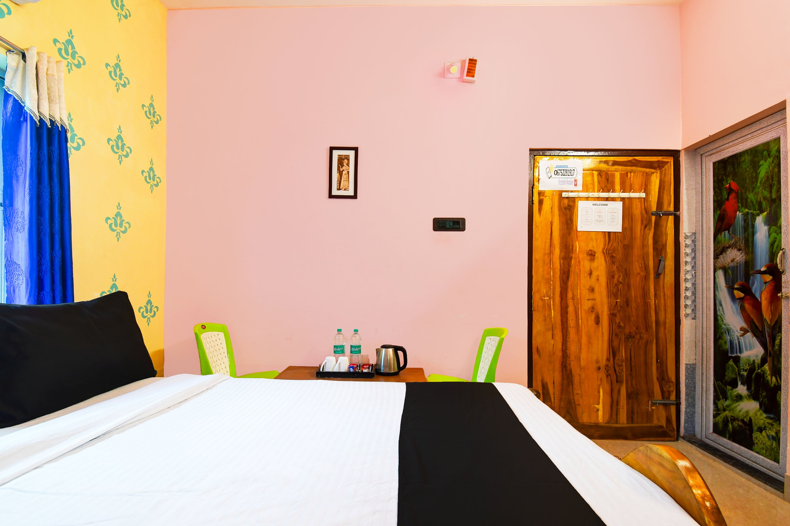 super hotel o sarvodaya nagar near railway station