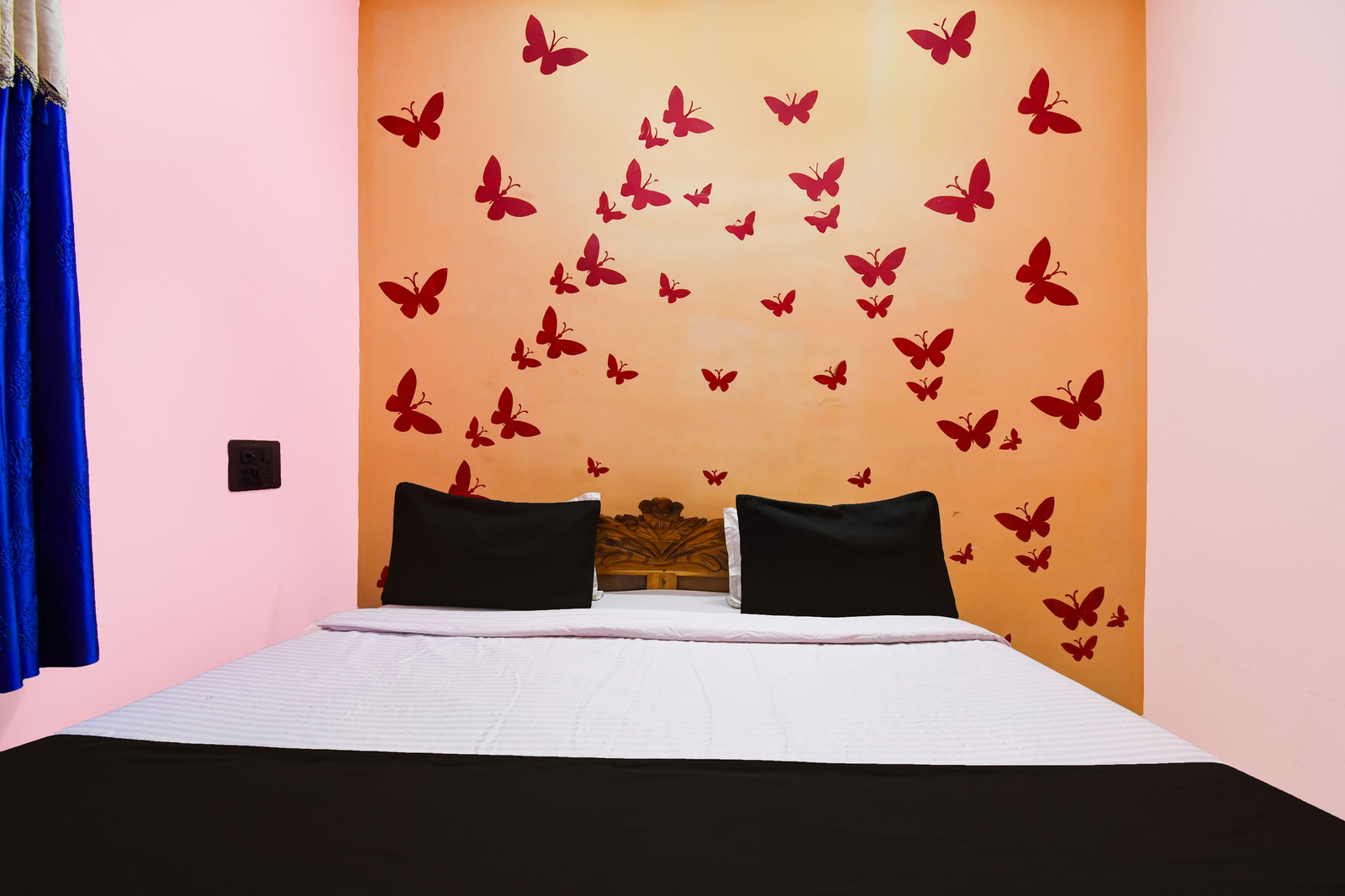 super hotel o sarvodaya nagar near railway station