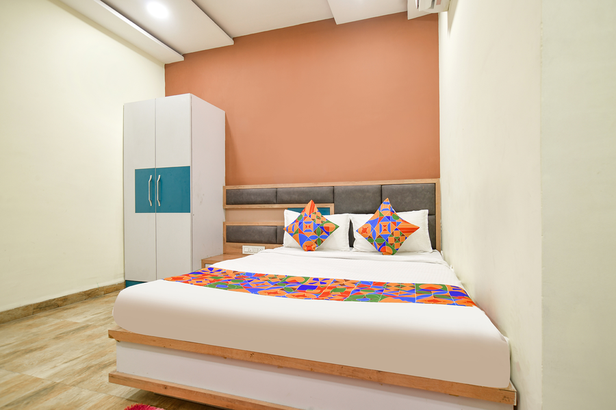 Fabhotel Ss Blue,,3 star