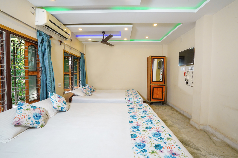 kahini hotel