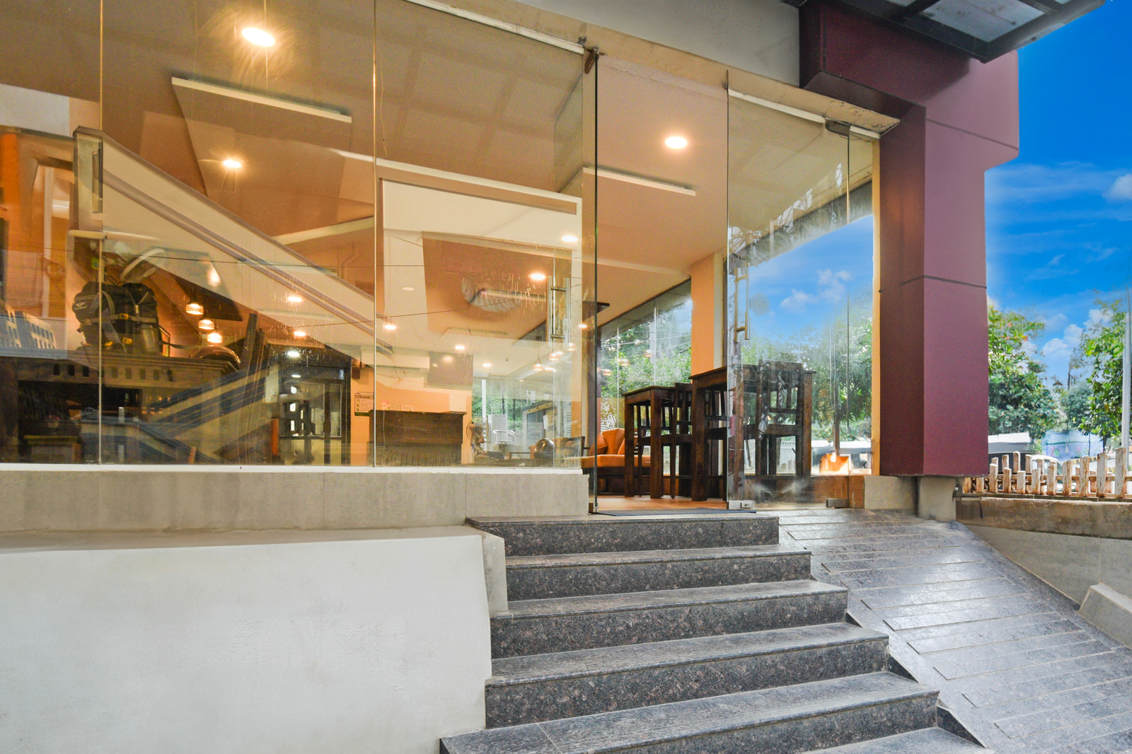 super townhouse gachibowli near gopichand academy