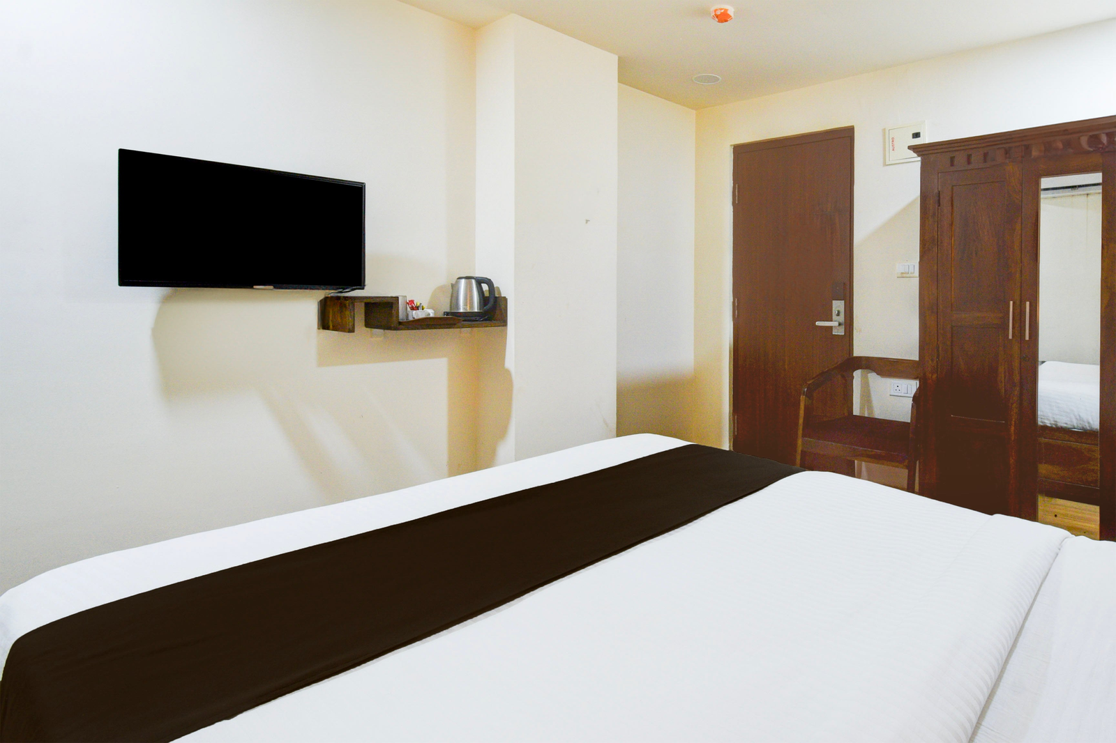 super townhouse gachibowli near gopichand academy