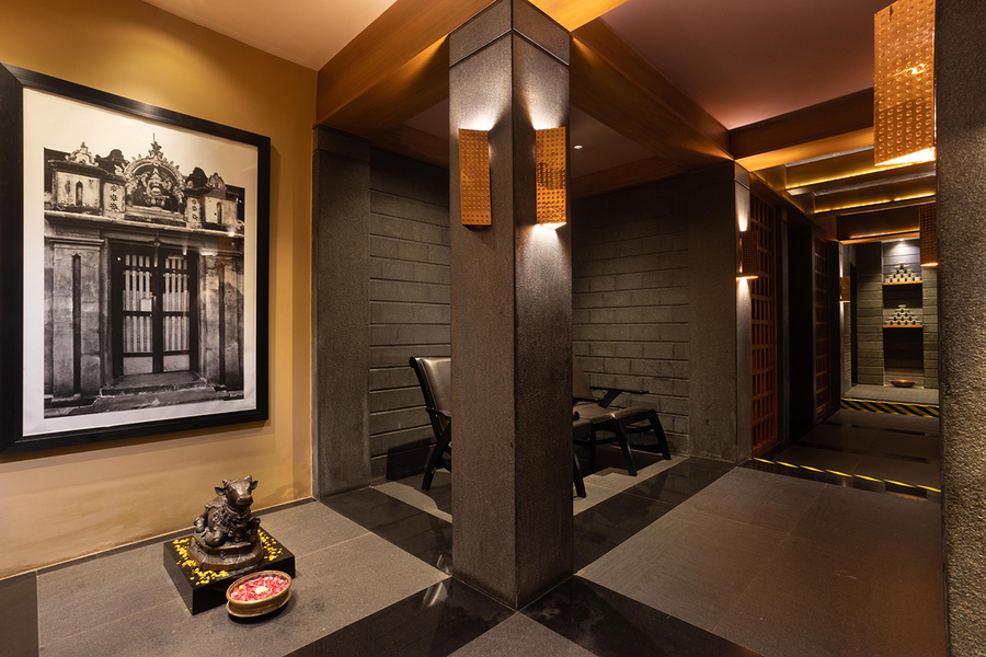 gokulam grand hotel and spa bangalore