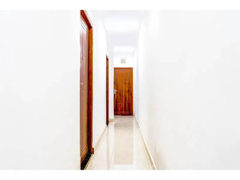 hotel kashi grand inn