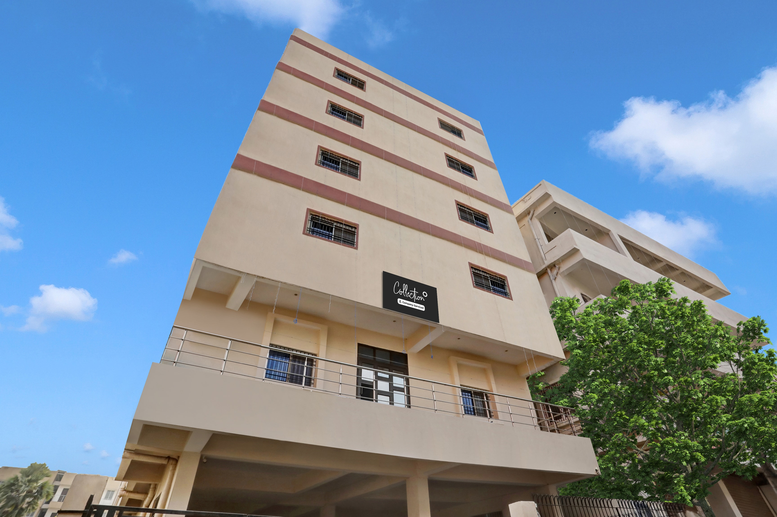 Super Collection O Danapur Near Railway Station,Danapur,3 star