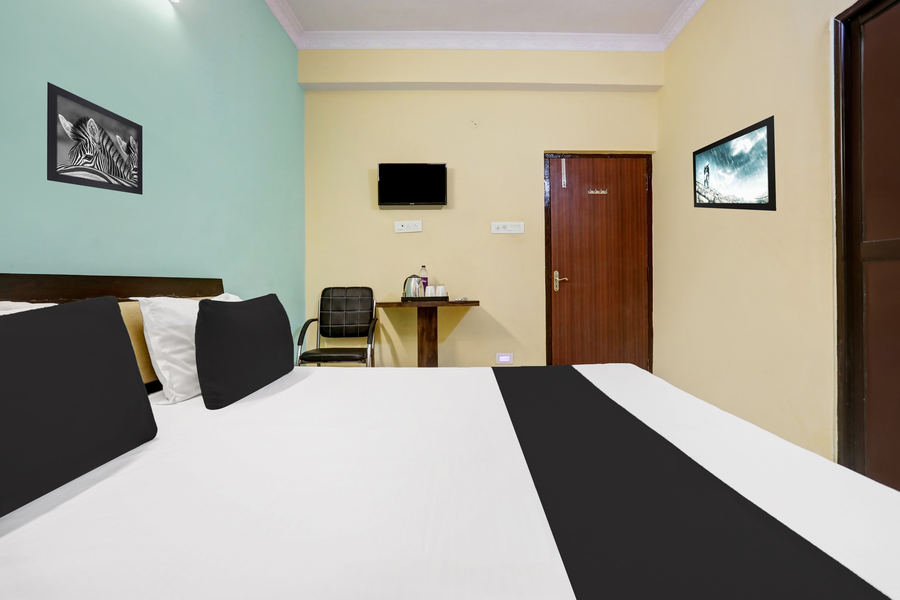 super collection o danapur near railway station