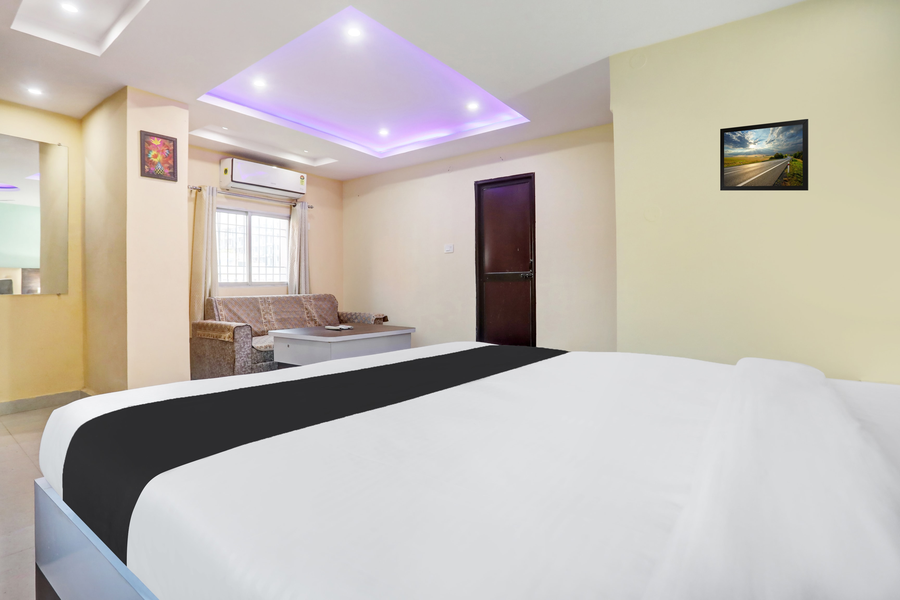 super collection o danapur near railway station