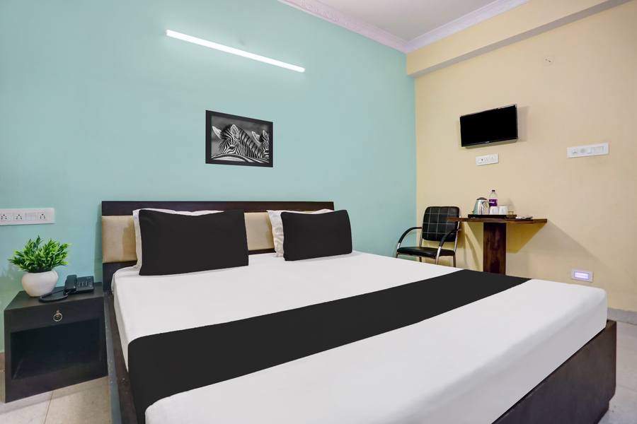 super collection o danapur near railway station
