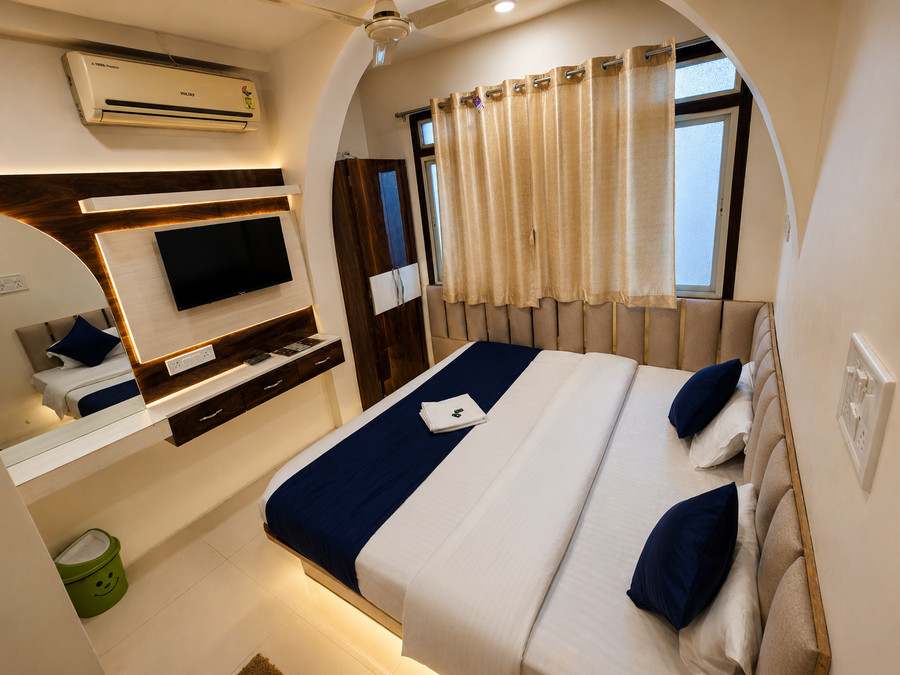 Hotel Aagman Palace - Near Mahakal Temple,Mahakal Marg,3 star