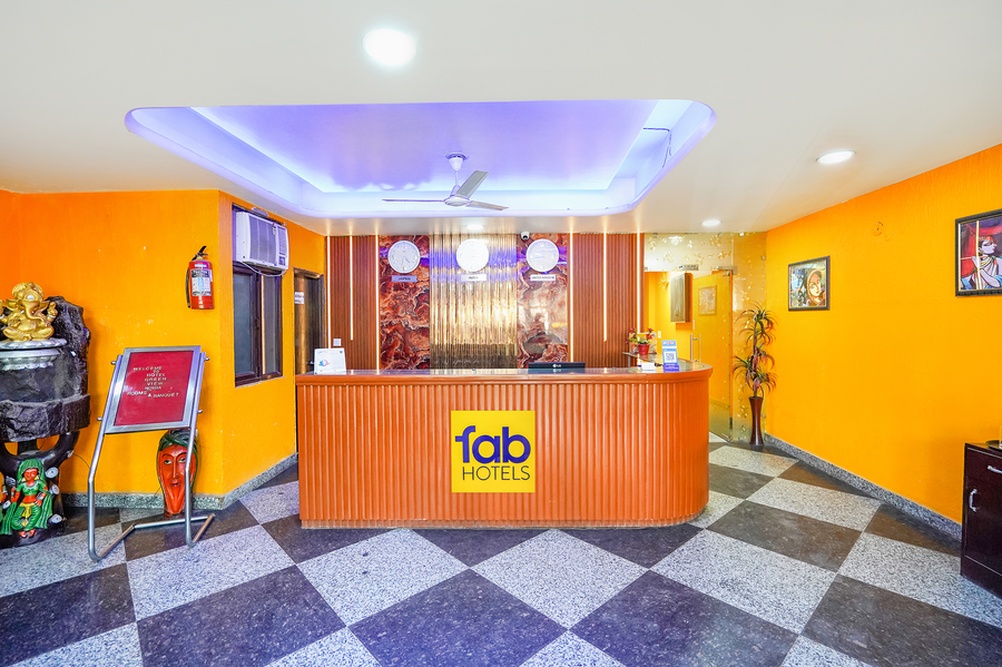 fabhotel green view palace