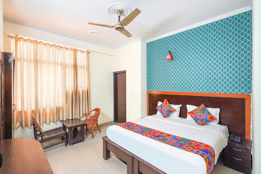 fabhotel green view palace