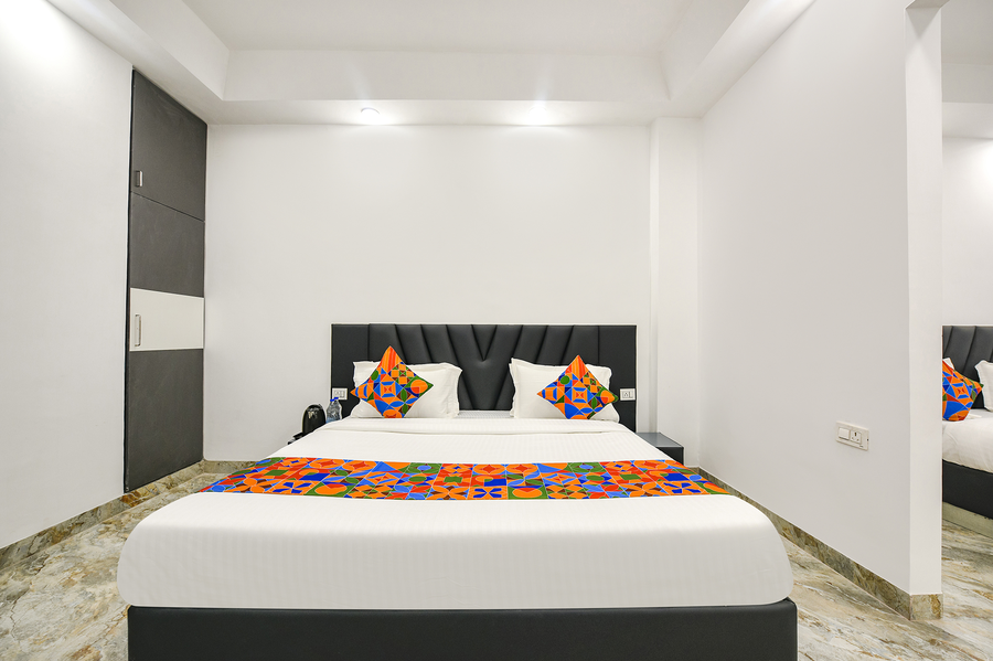 fabhotel the premium villa