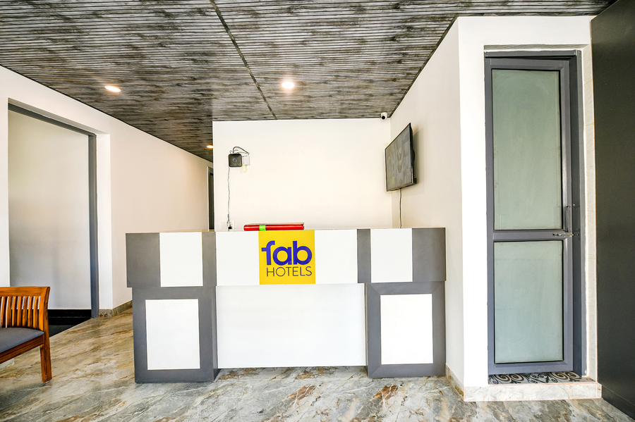 fabhotel the premium villa