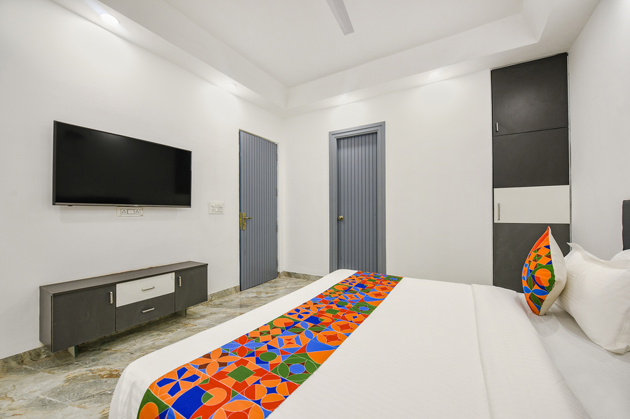 fabhotel the premium villa