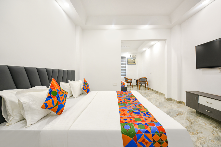 fabhotel the premium villa