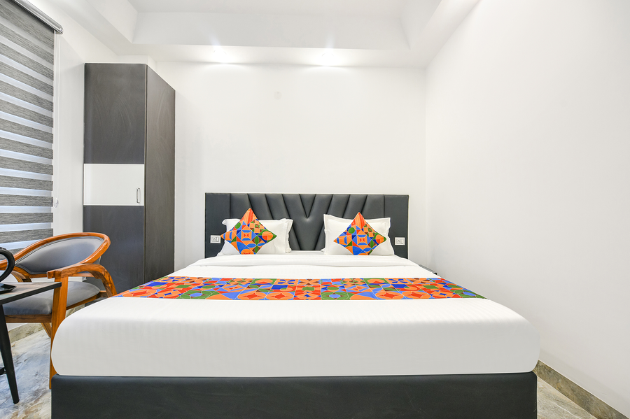 fabhotel the premium villa