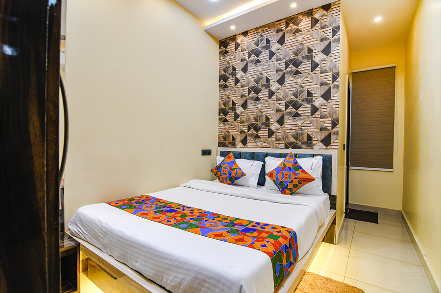 Fabhotel Royal Park Inn,,3 star