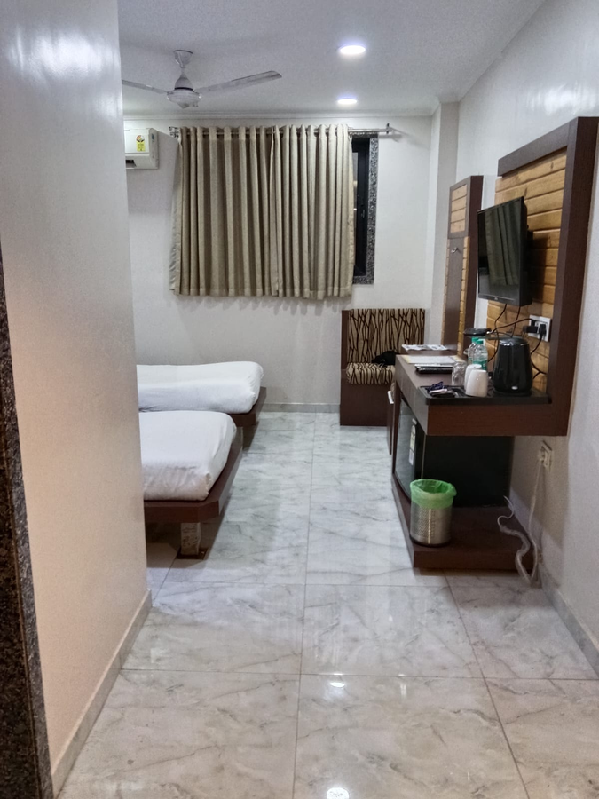 the byke business embassy pan india pure veg hotel chain