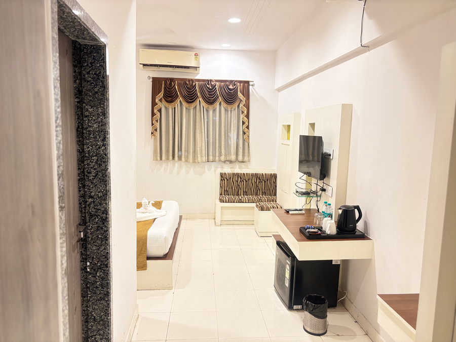 the byke business embassy pan india pure veg hotel chain