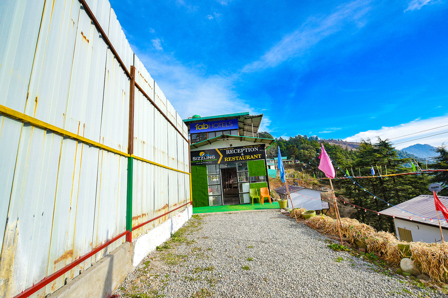 fabhotel sizzling resort and adventure nr main market