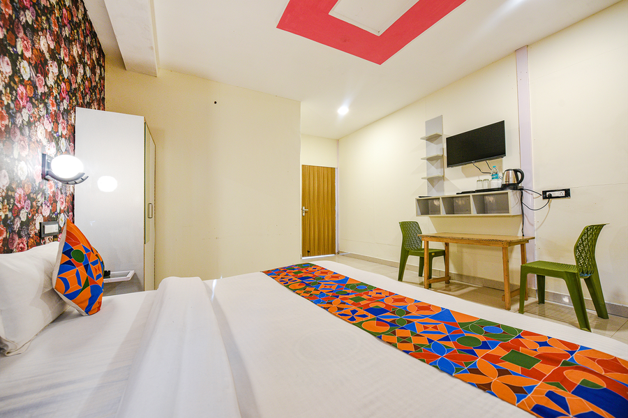 fabhotel sizzling resort and adventure nr main market