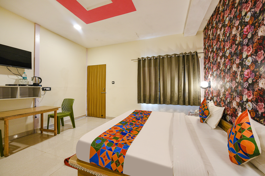 fabhotel sizzling resort and adventure nr main market