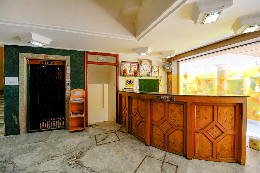 Fabhotel Kamla Regency,,3 star