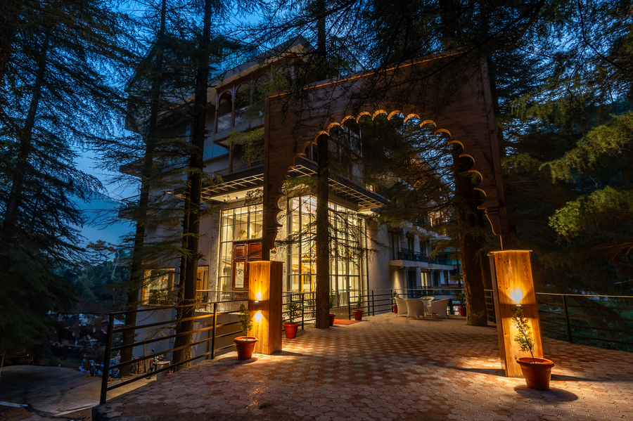 Mastiff Select Mandavya Dharmakot, Mcleodganj,Dharamkot,5 star