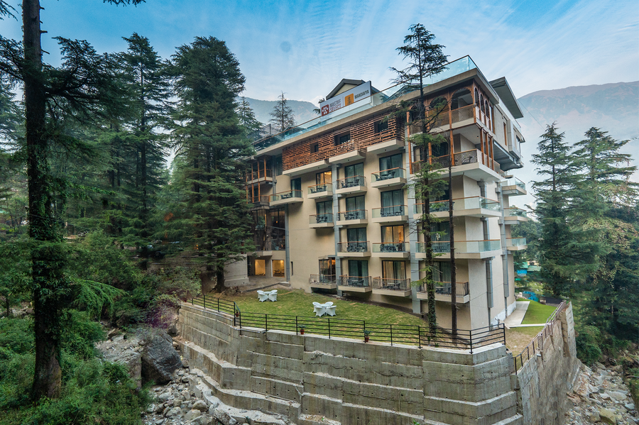Mastiff Select Mandavya Dharmakot, Mcleodganj,Dharamkot,5 star