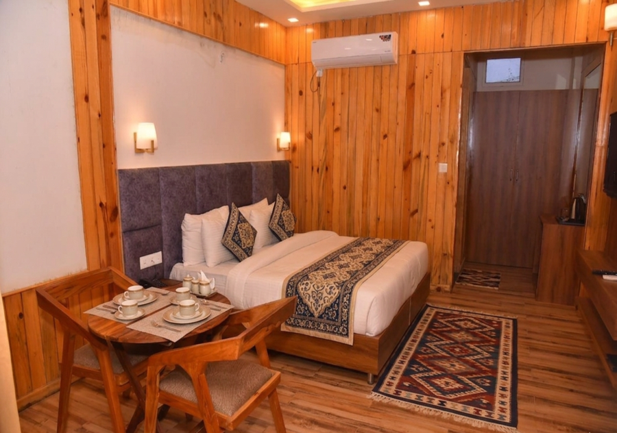 qcent woods spa resort rishikesh