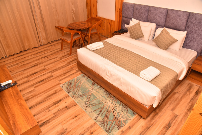 qcent woods spa resort rishikesh